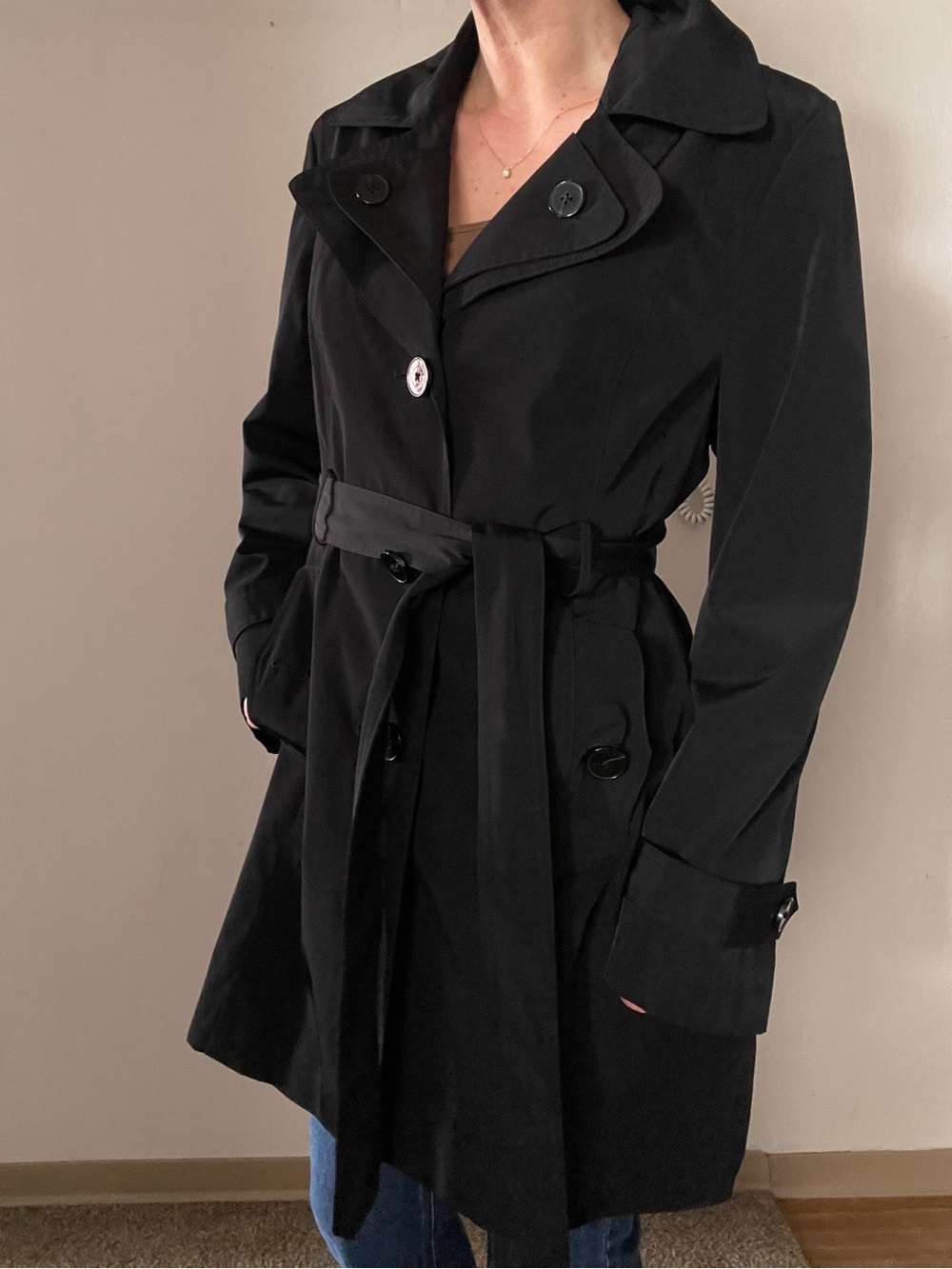 London Fog Mid Length Single-Breasted Black Trench Raincoat with Belt - Size L